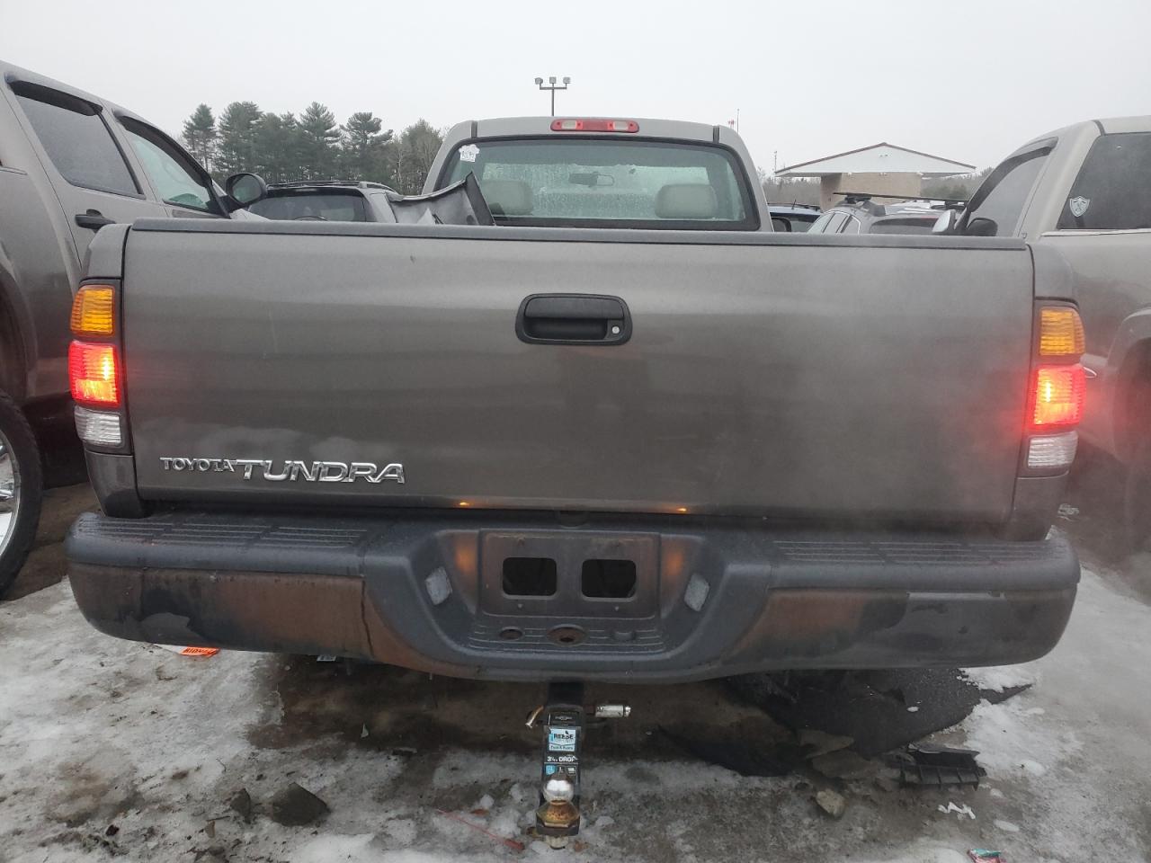 2004 Toyota Tundra - Image 6