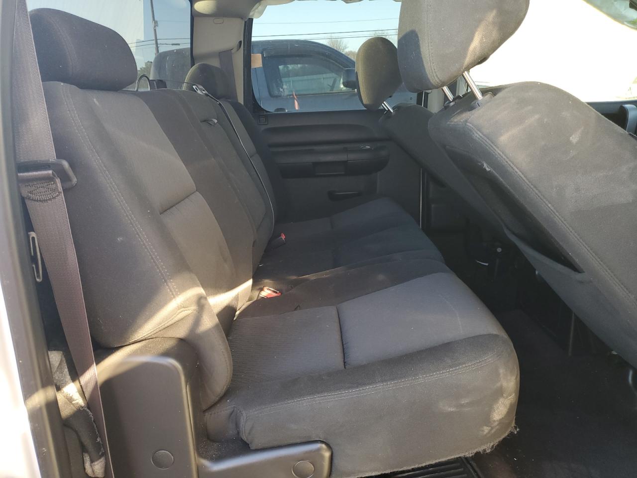 2011 Chevrolet Silverado C1500 Lt VIN: 3GCPCSE06BG310565 Lot: 38804184