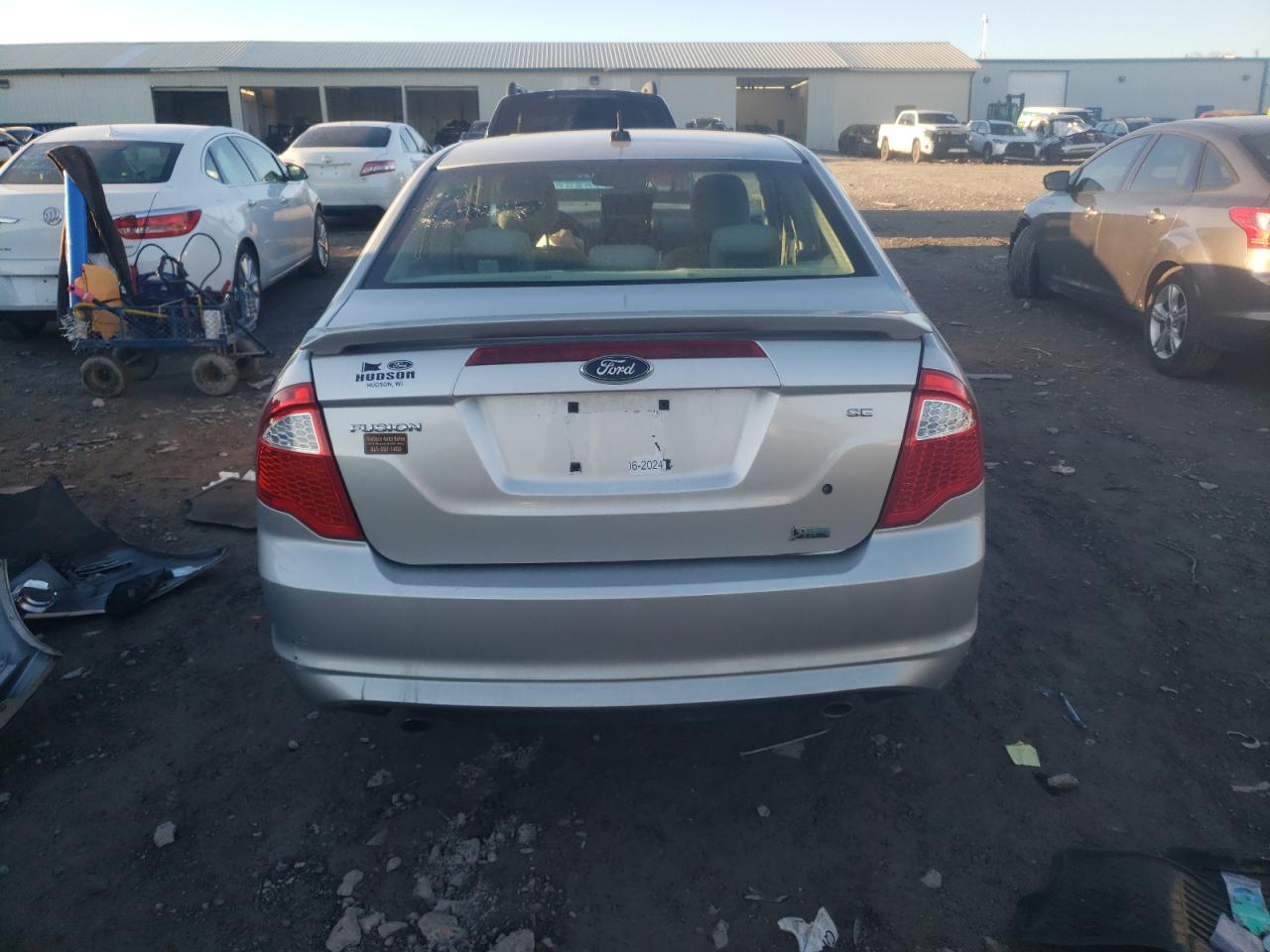 2010 Ford Fusion Se VIN: 3FAHP0HG0AR192561 Lot: 37938474