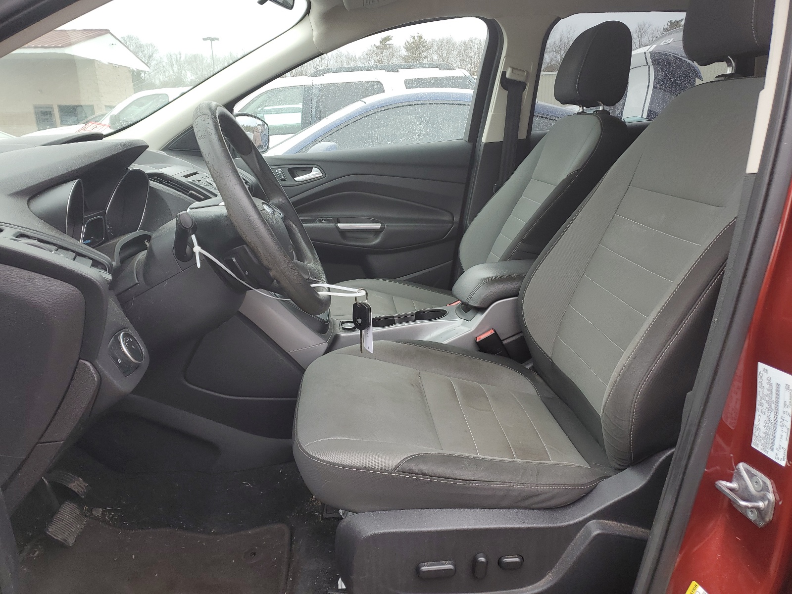 1FMCU9GX6GUB02281 2016 Ford Escape Se