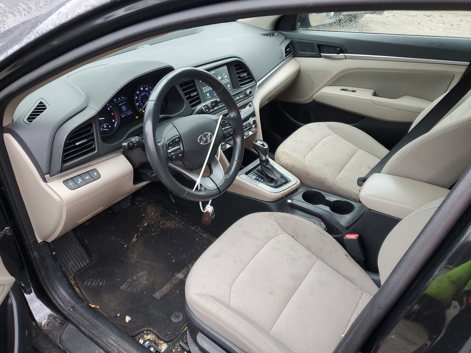 5NPD84LF5KH495772 2019 Hyundai Elantra Sel