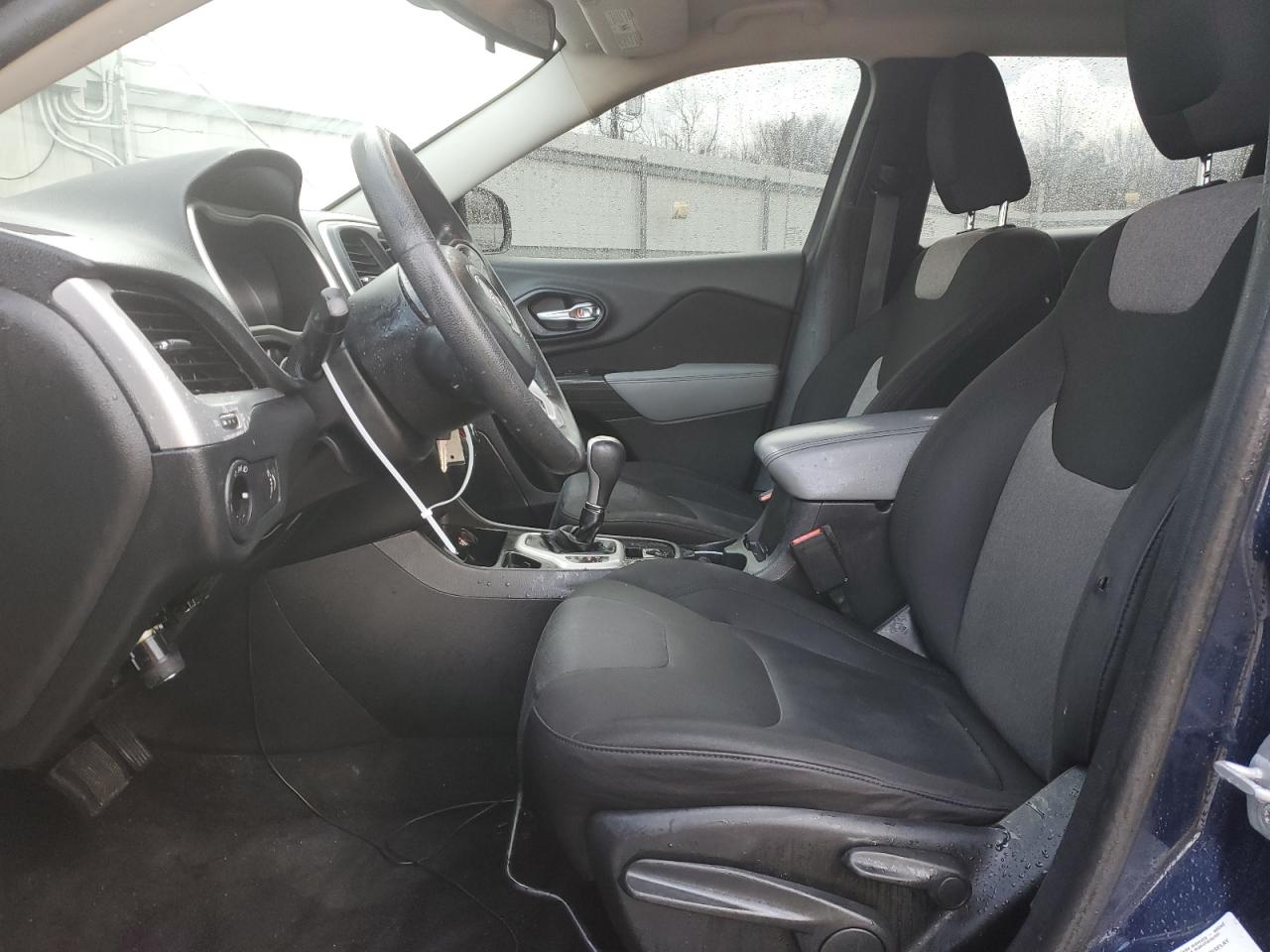 2014 Jeep Grand Cherokee - Image 7