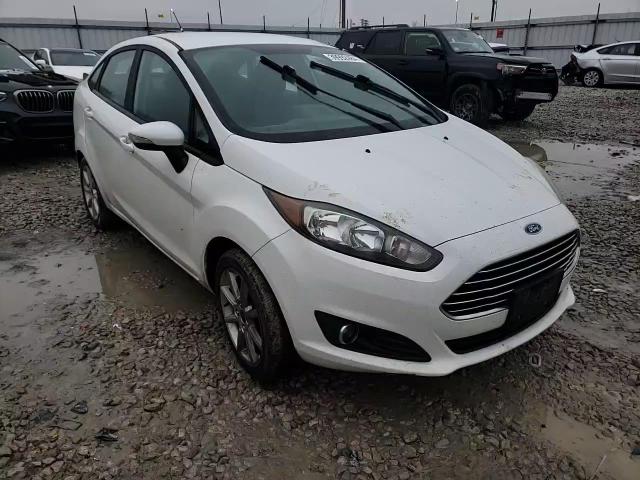 2015 Ford Fiesta Se VIN: 3FADP4BJ8FM191737 Lot: 39992484