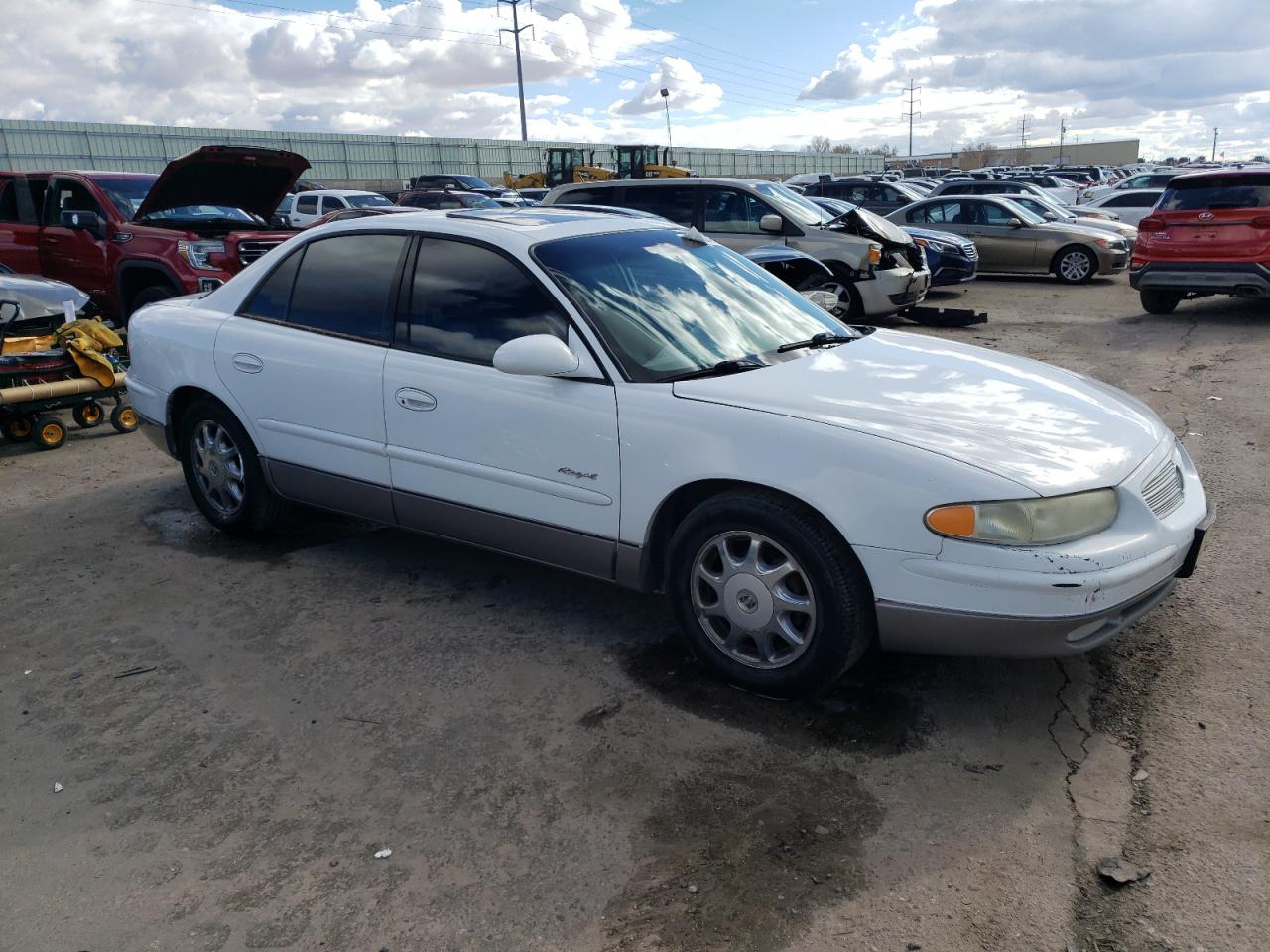 2000 Buick Regal Gs VIN: 2G4WF5518Y1321965 Lot: 40140094