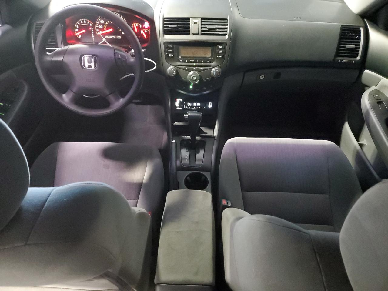 2004 Honda Accord Lx VIN: 1HGCM563X4A148335 Lot: 37299354