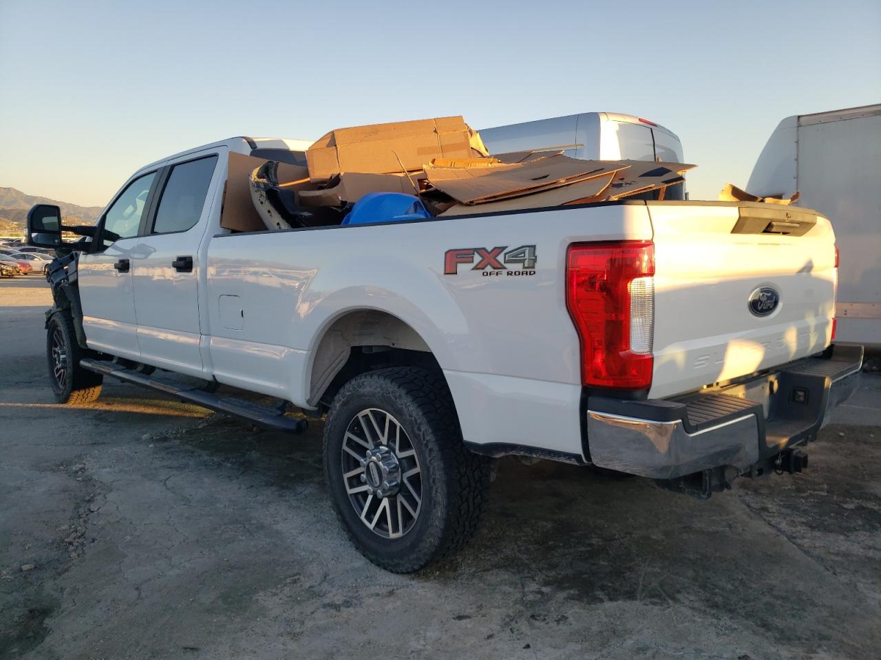 1FT8W3B60JEB71260 2018 FORD F350 - Image 2