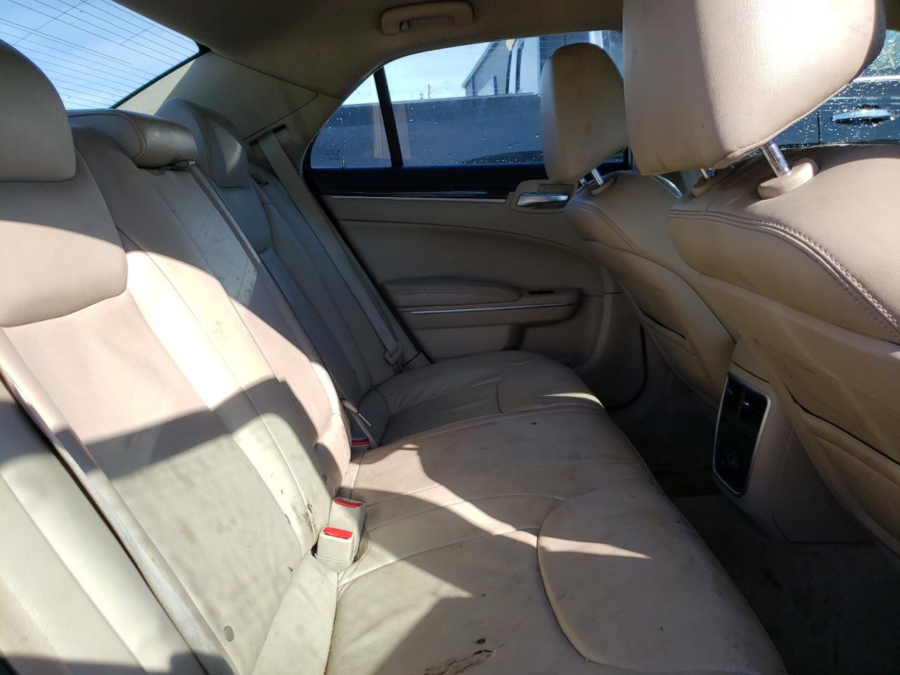 2014 Chrysler 300 VIN: 2C3CCAAG1EH321199 Lot: 81798663