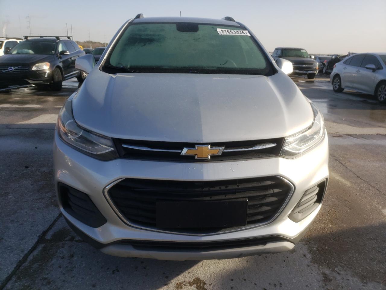 VIN 3GNCJLSB4JL258799 2018 CHEVROLET TRAX no.5