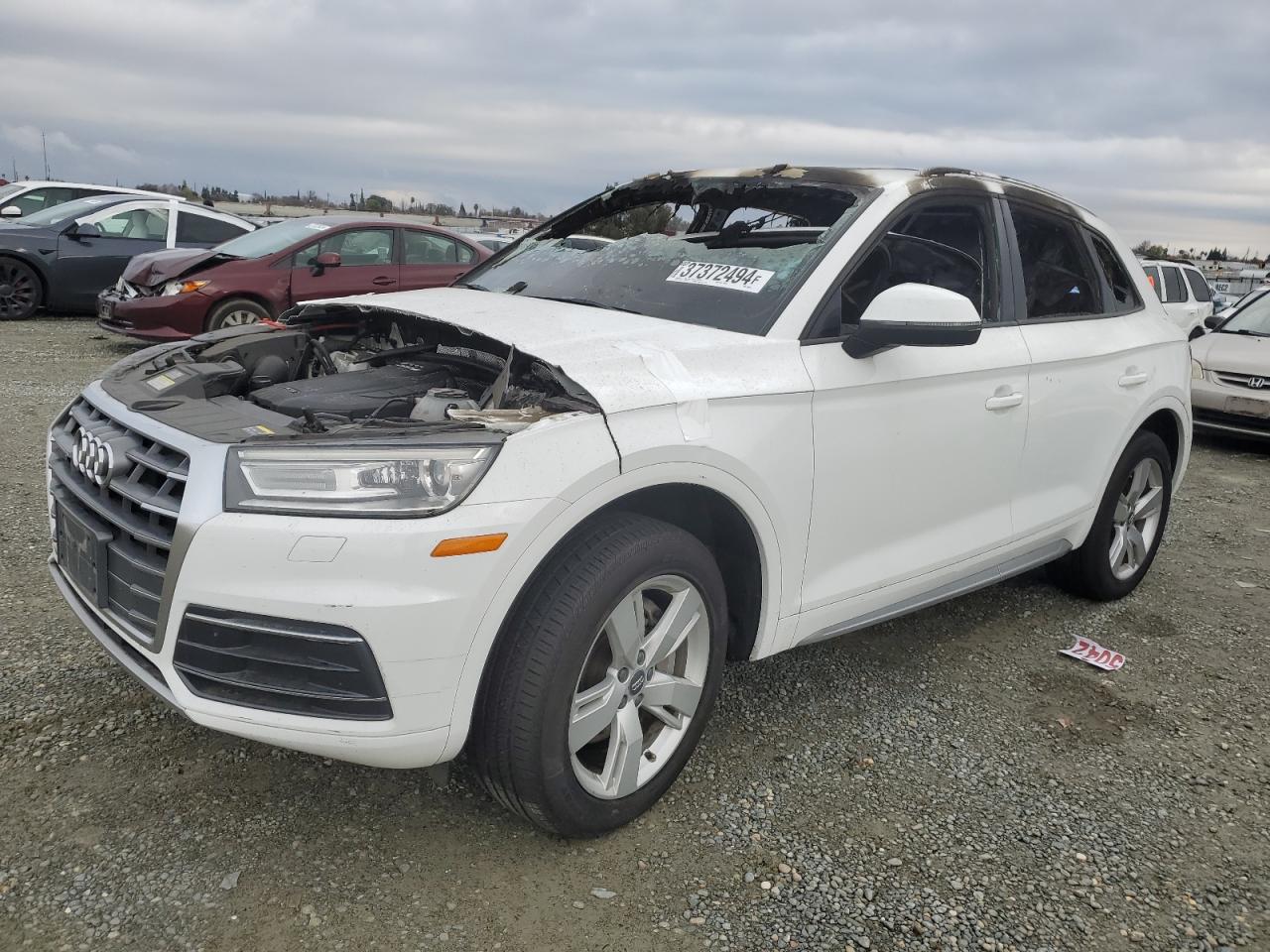 WA1ANAFY0J2026008 2018 Audi Q5 Premium