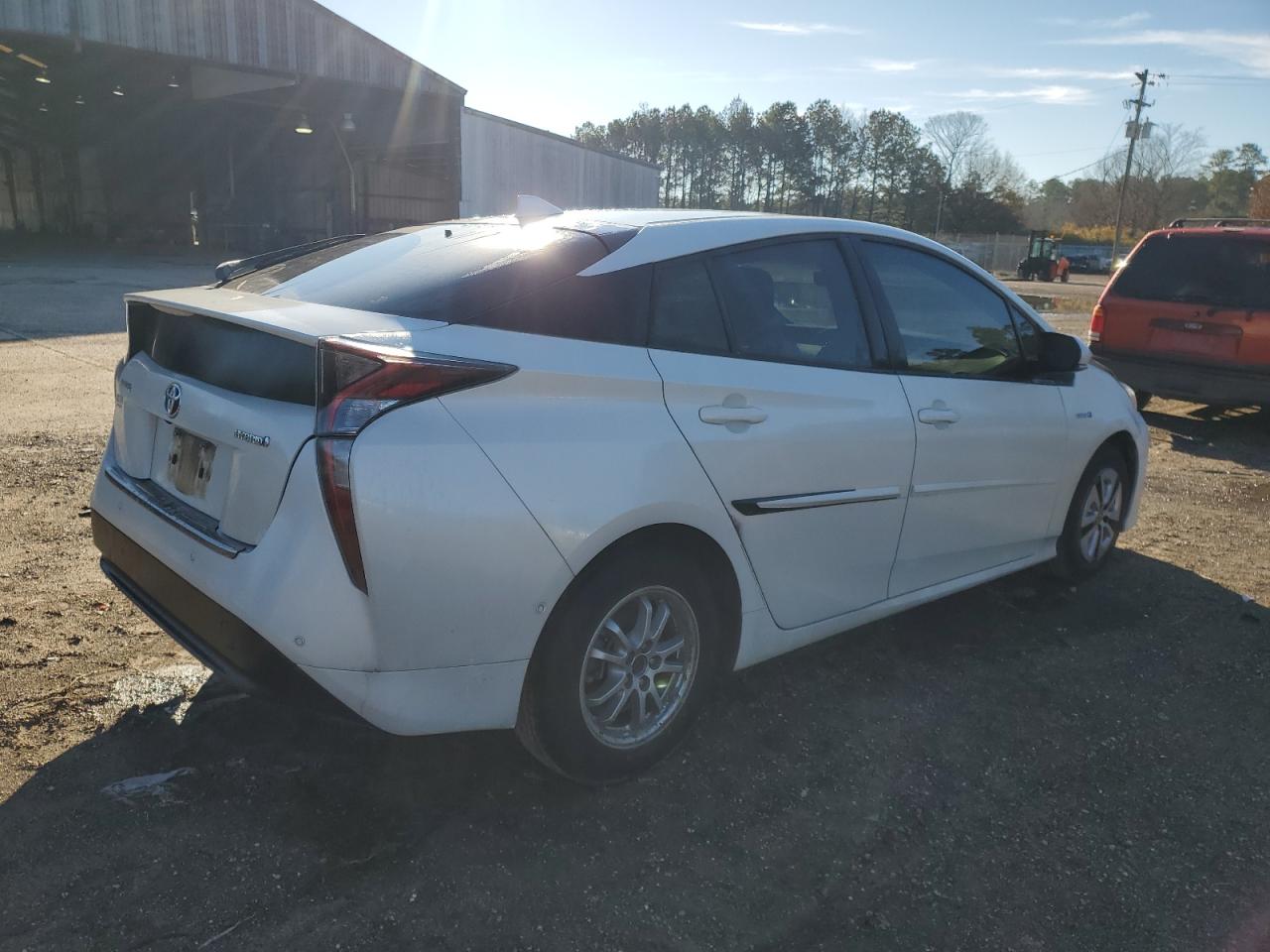 JTDKBRFU9J3061607 2018 Toyota Prius