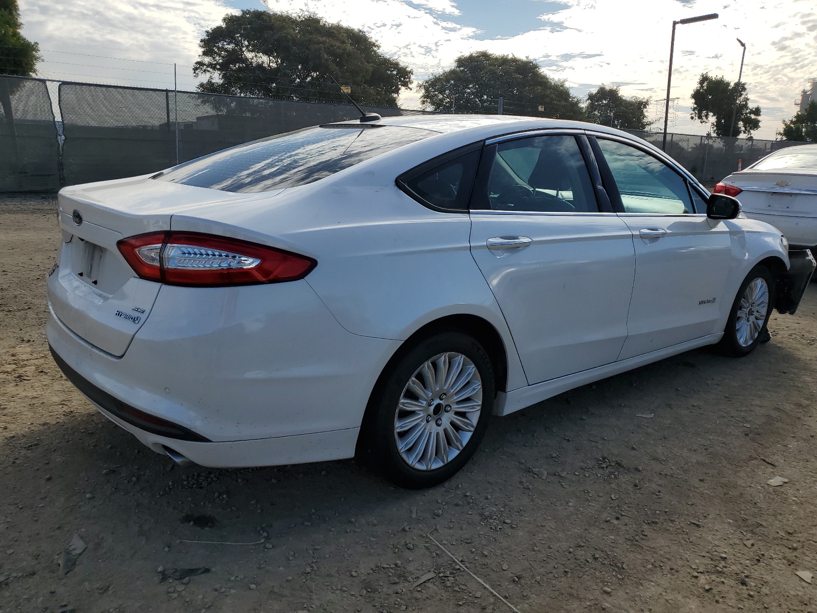 3FA6P0LU5FR258081 2015 Ford Fusion Se Hybrid