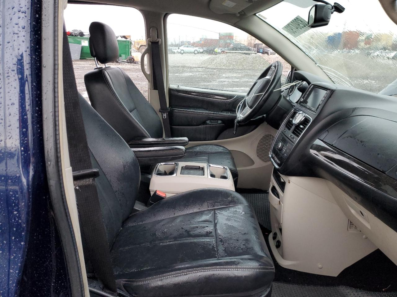 2016 Chrysler Town & Country Touring VIN: 2C4RC1BG1GR214879 Lot: 82904793