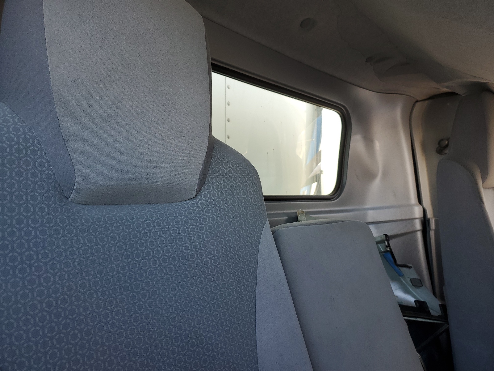 JALE5W161L7302064 2020 Isuzu Nrr