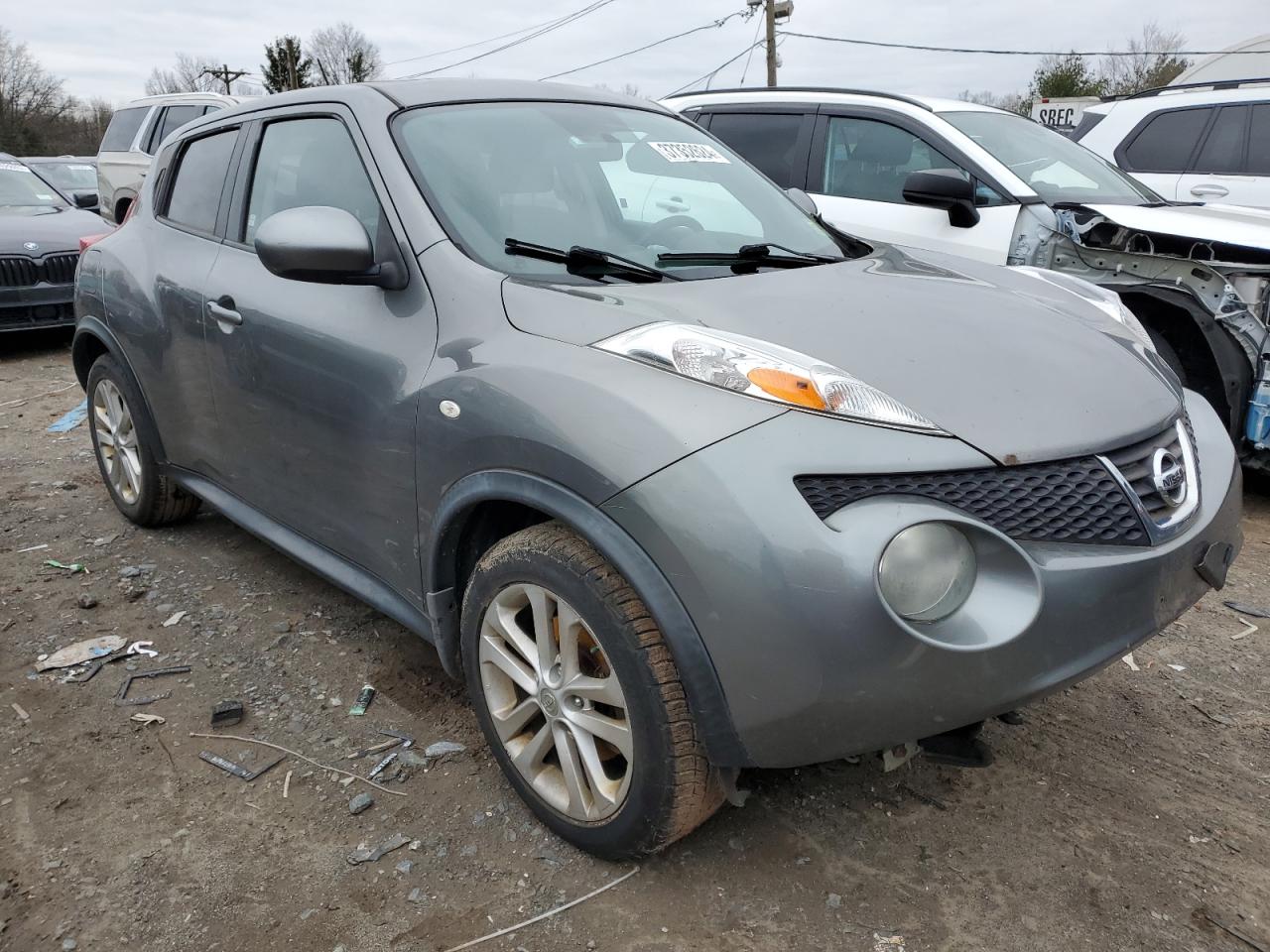 2011 Nissan Juke S VIN: JN8AF5MV2BT008094 Lot: 37352624