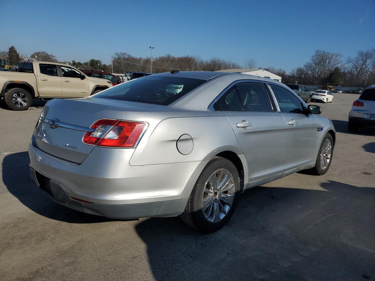 2010 Ford Taurus Limited VIN: 1FAHP2FW2AG134514 Lot: 82880133