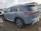 Kansas City, KS에서 판매 중인 2024 Nissan Pathfinder Platinum - Front End