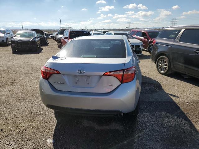  TOYOTA COROLLA 2018 Серебристый