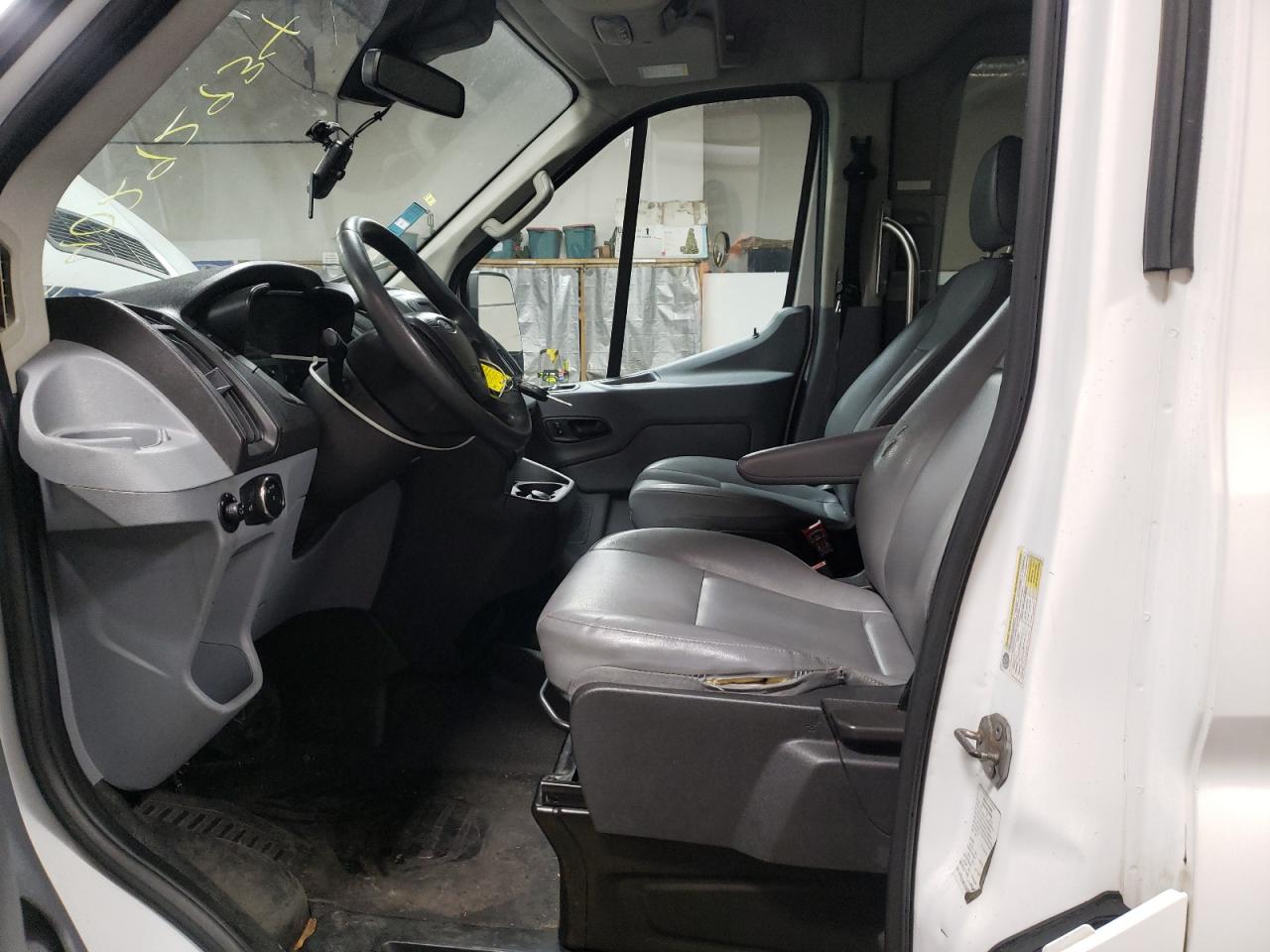 1FBZX2CM6HKA09299 2017 Ford Transit T-350