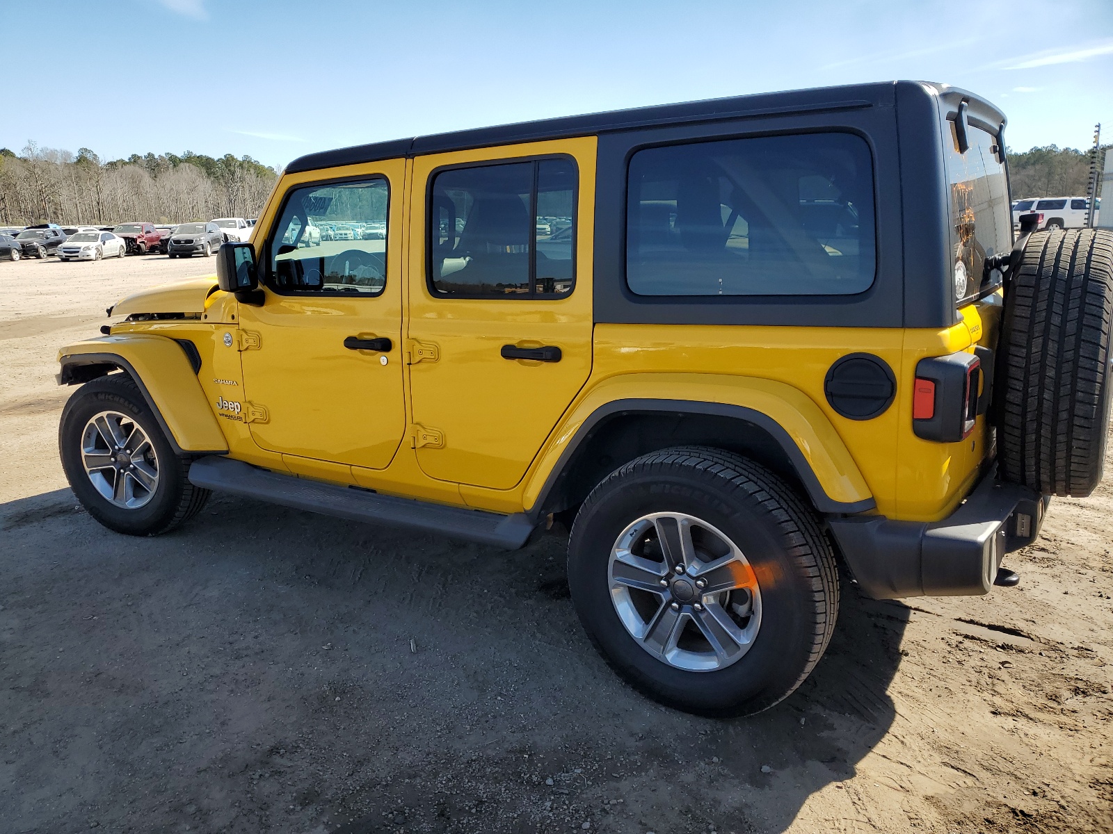 2019 Jeep Wrangler Unlimited Sahara vin: 1C4HJXEN6KW593005