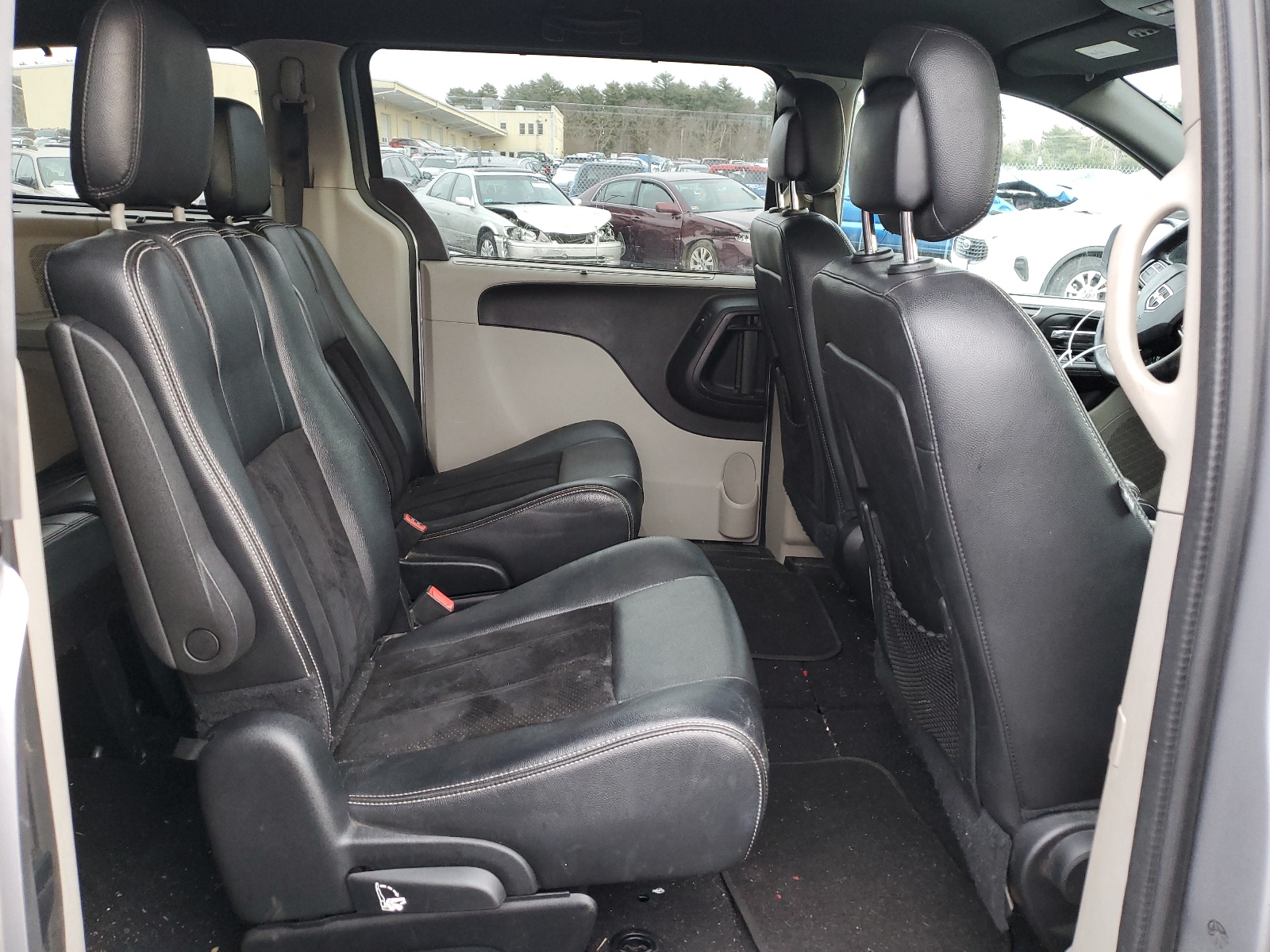 2C4RDGCGXGR349096 2016 Dodge Grand Caravan Sxt