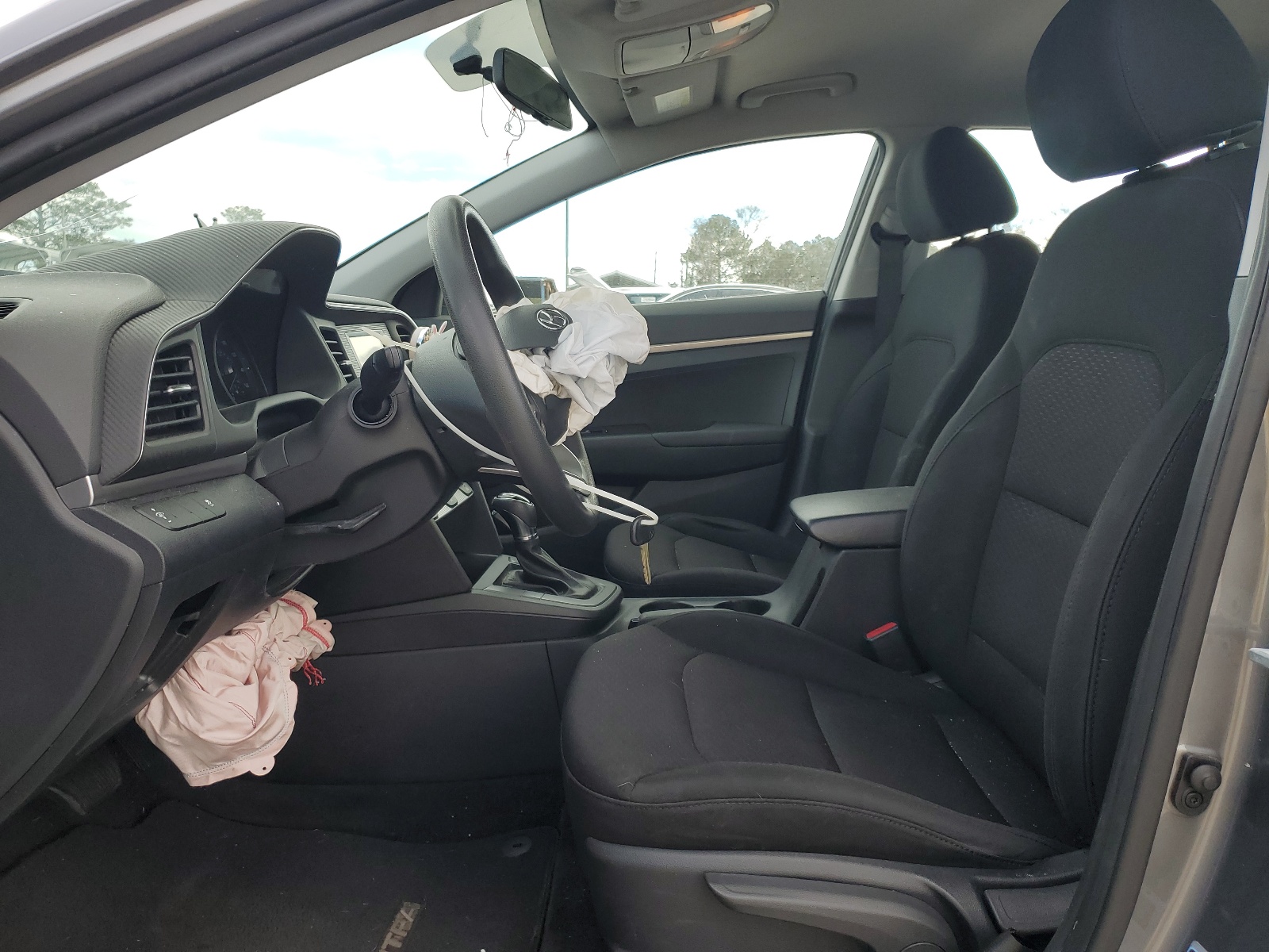 5NPD74LF3KH466998 2019 Hyundai Elantra Se