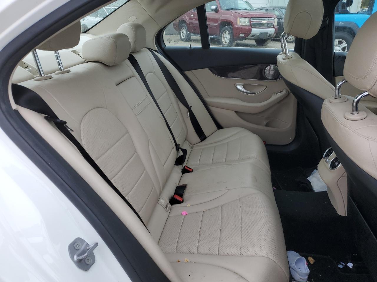 2015 Mercedes-Benz C 300 4Matic VIN: 55SWF4KBXGU171444 Lot: 56696065