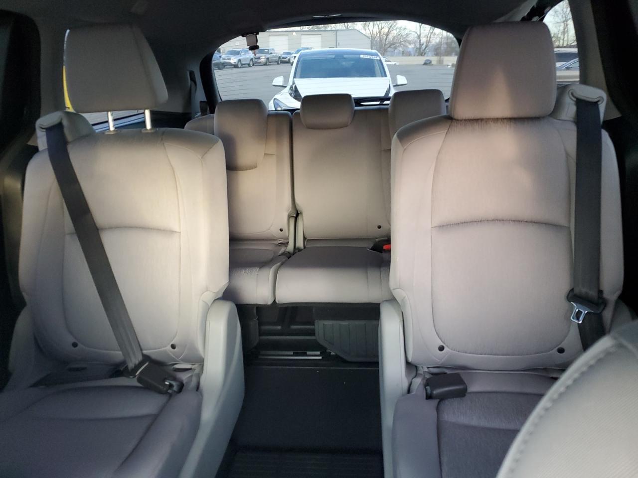 2019 Honda Odyssey - Image 10