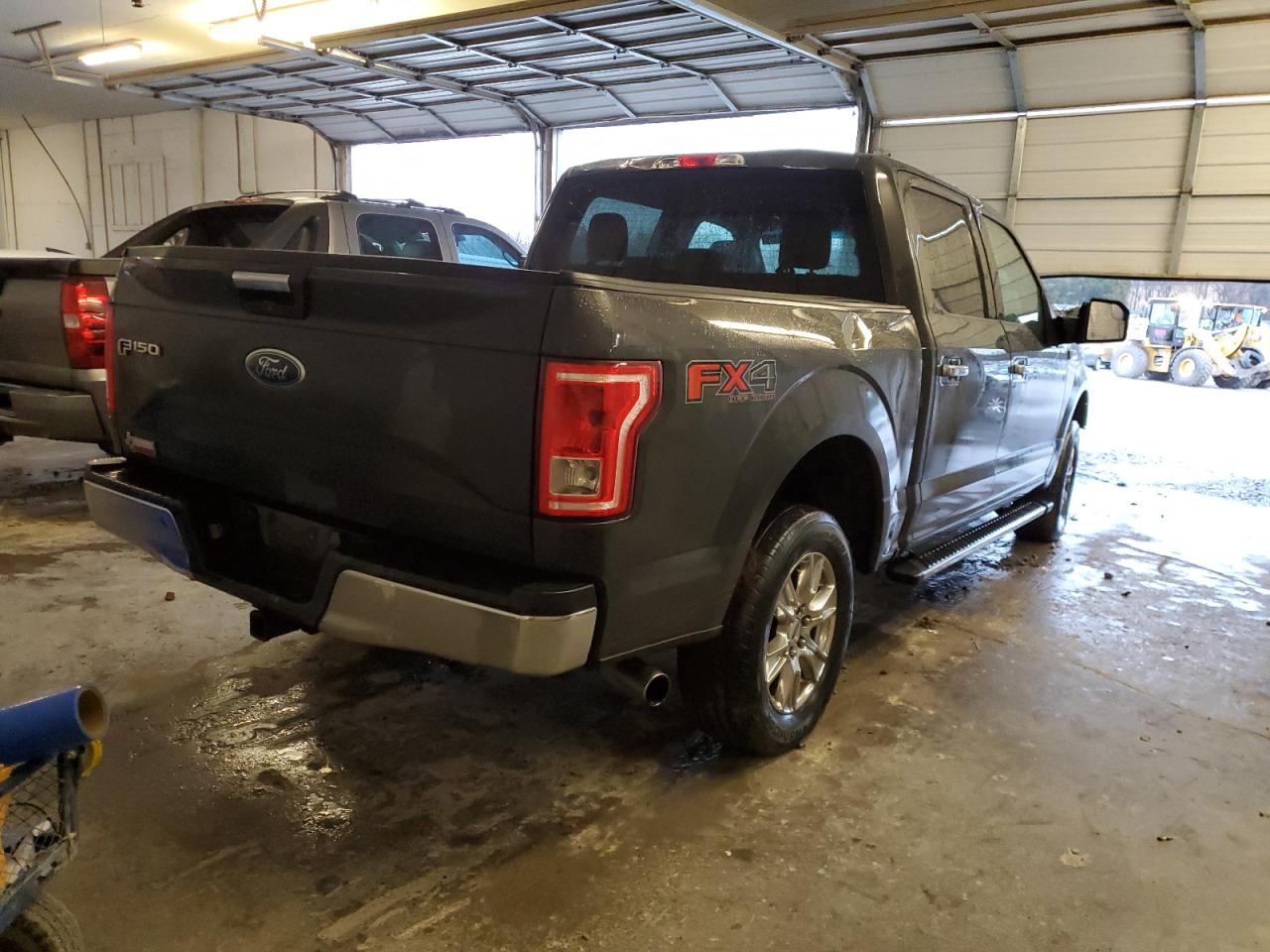 1FTEW1EFXHFA25228 2017 Ford F150 Supercrew