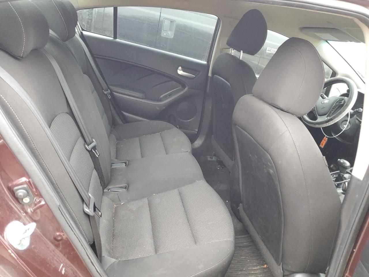 2017 Kia Forte Lx VIN: 3KPFK4A7XHE075766 Lot: 80787333