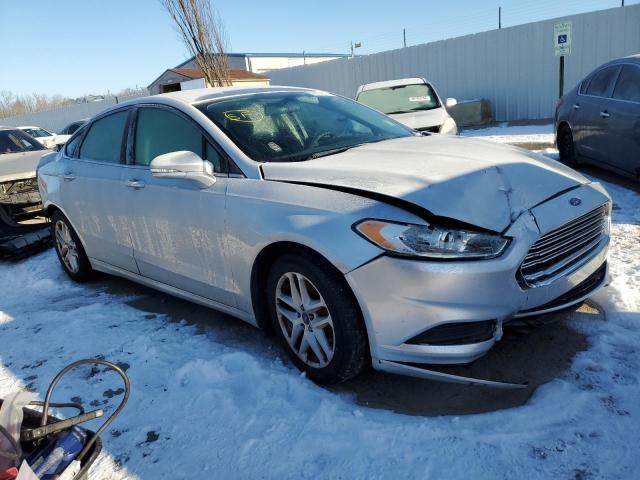 FORD FUSION 2016 Серебристый