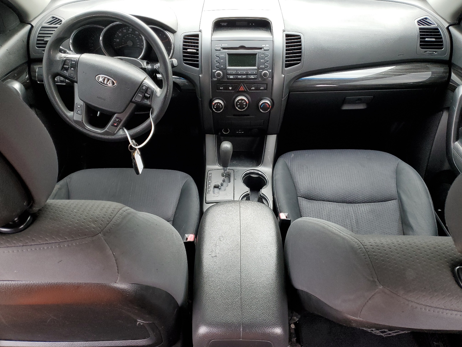 5XYKT4A22DG402688 2013 Kia Sorento Lx