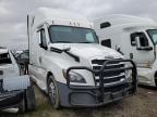 Elgin, IL에서 판매 중인 2021 Freightliner Cascadia 126  - Vandalism