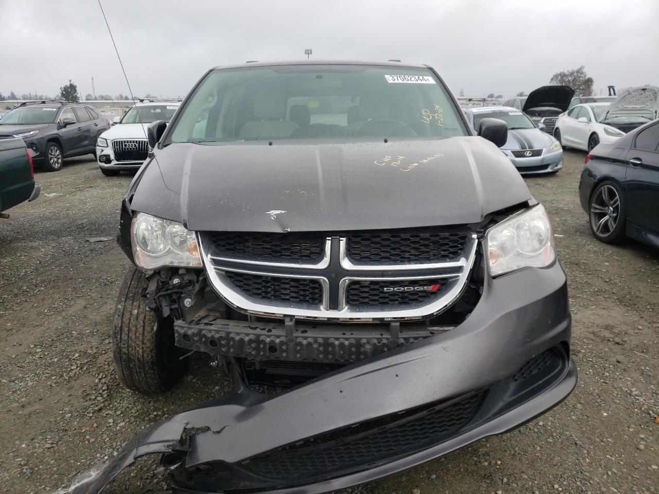 2016 Dodge Grand Caravan Sxt VIN: 2C7WDGCG3GR364156 Lot: 37062344