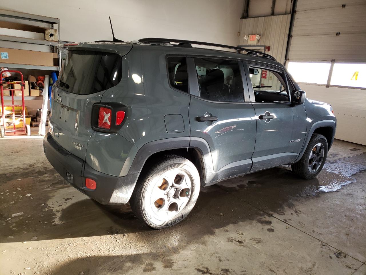 2018 Jeep Renegade Sport VIN: ZACCJBAB5JPG97652 Lot: 38351244