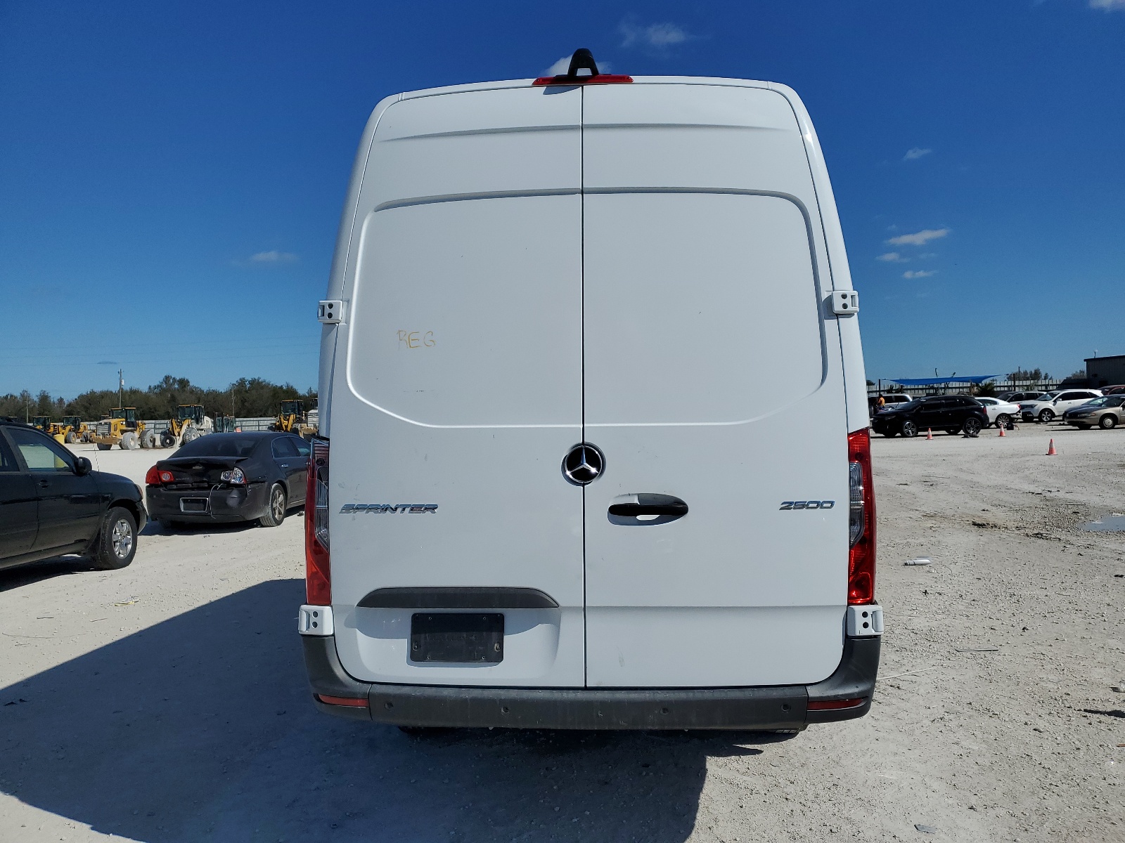 W1Y4ECHY7MT081058 2021 Mercedes-Benz Sprinter 2500