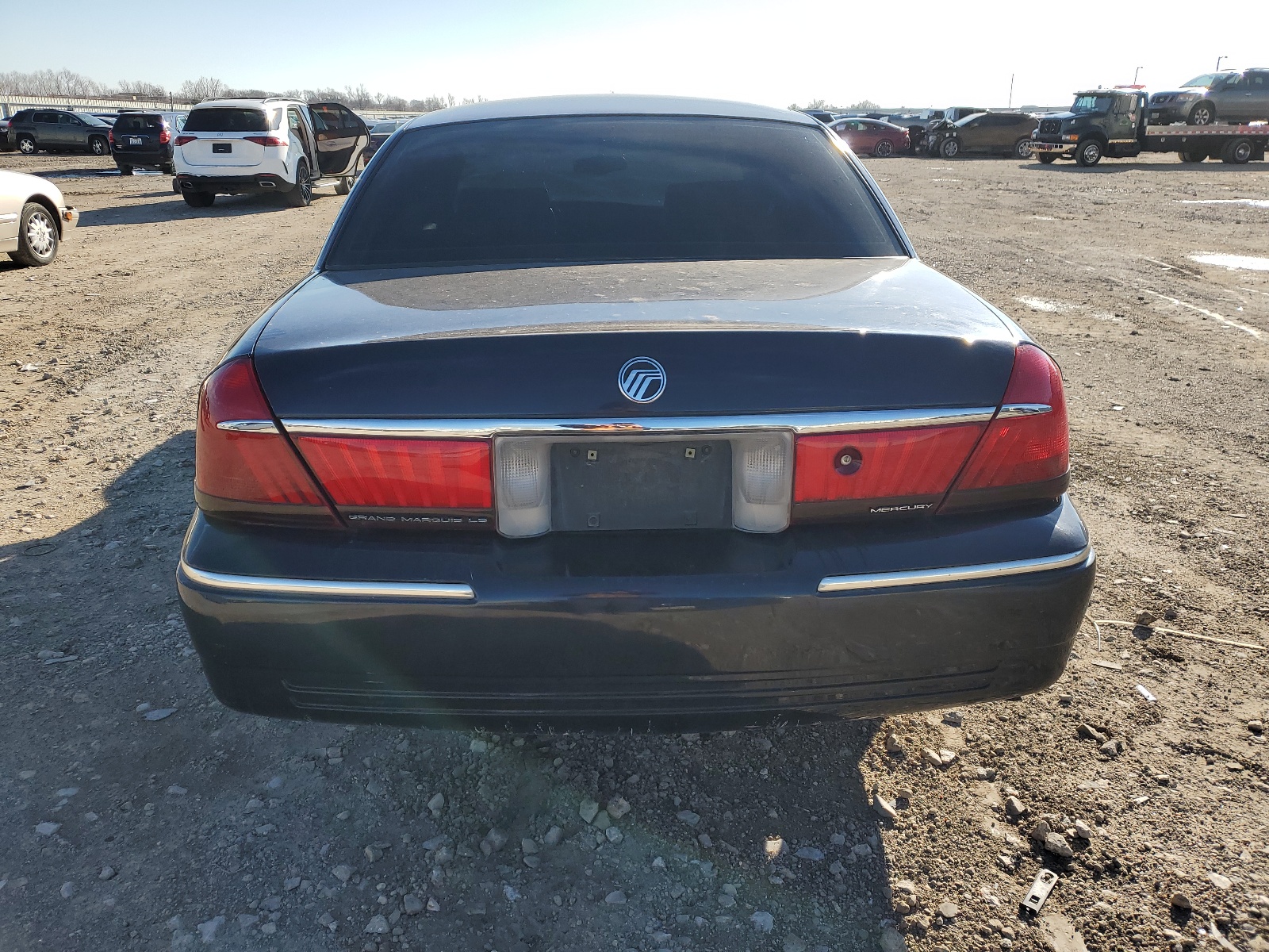 2MEFM75W9YX706867 2000 Mercury Grand Marquis Ls