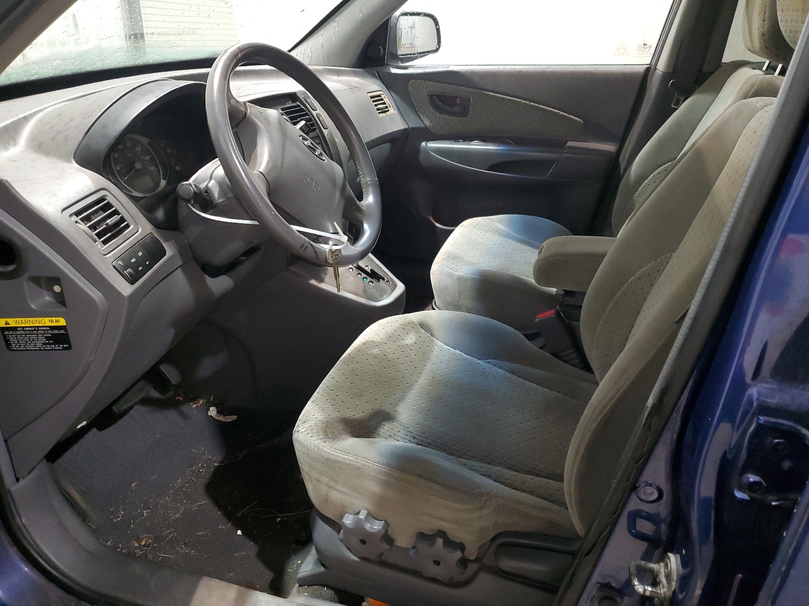 KM8JN72D95U141160 2005 Hyundai Tucson Gls