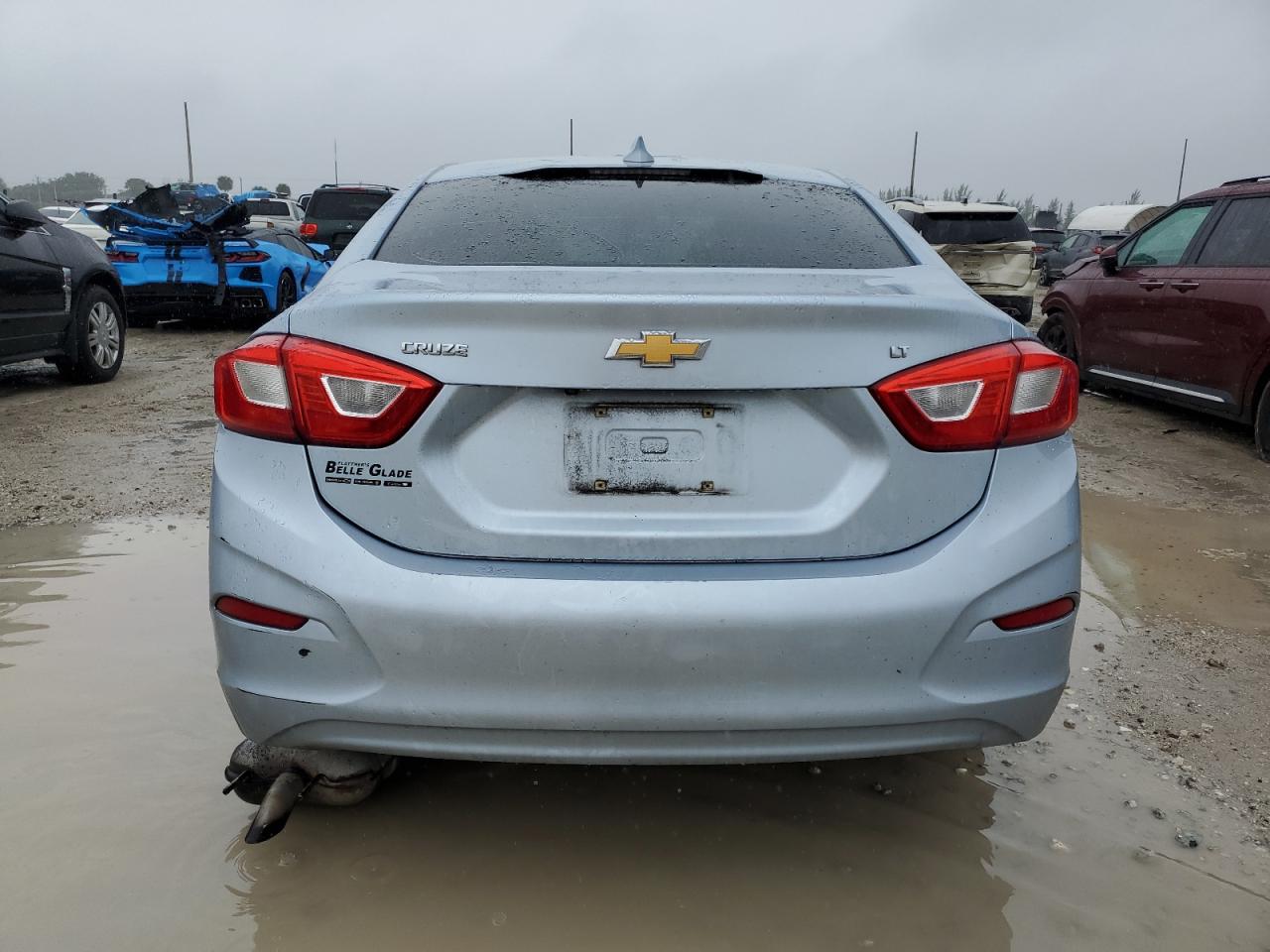 2017 Chevrolet Cruze - Image 6