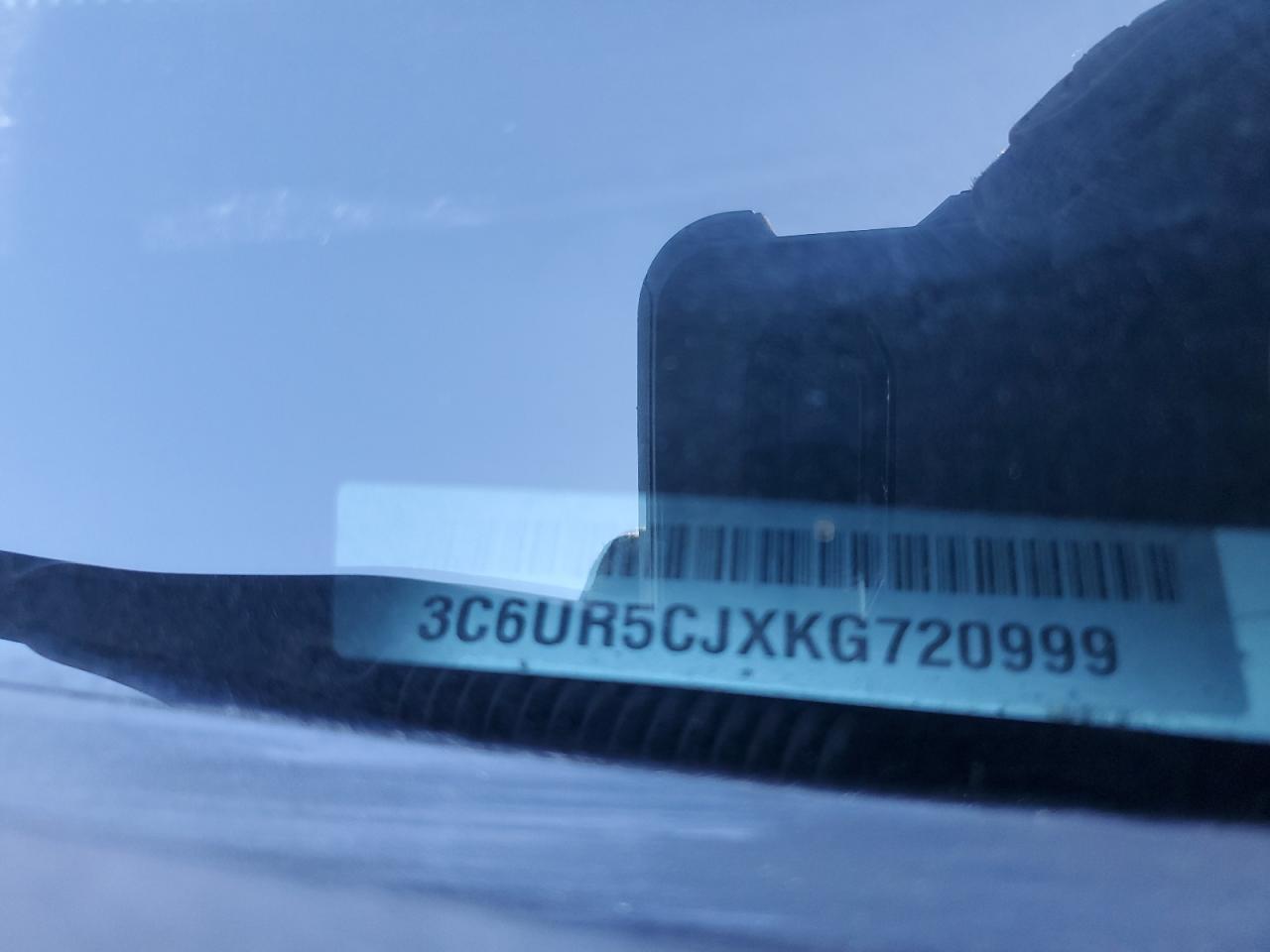 2019 RAM 2500 - Image 12