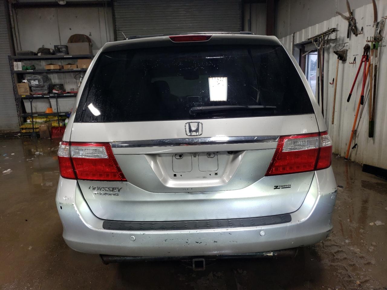 2007 Honda Odyssey Touring VIN: 5FNRL38817B097988 Lot: 38708054