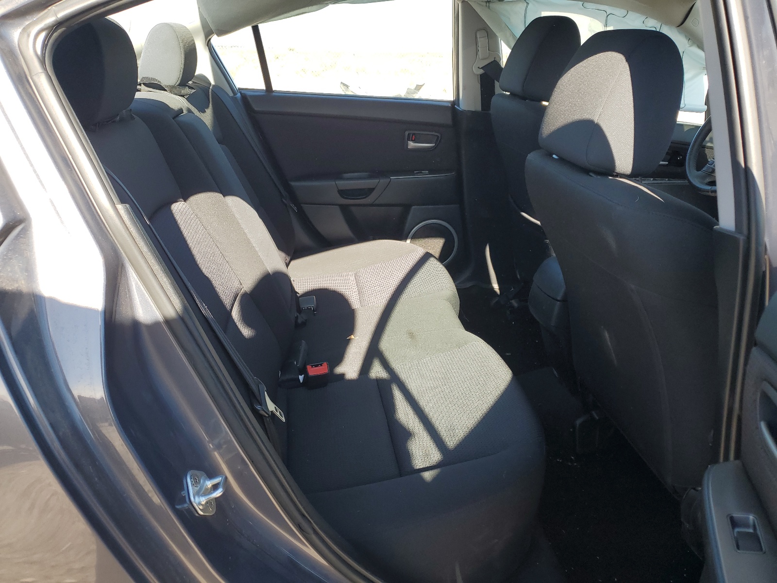 JM1BK324571662889 2007 Mazda 3 S