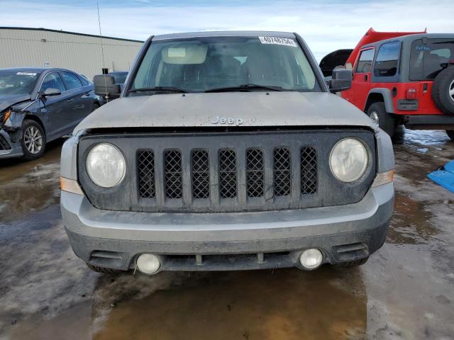  JEEP PATRIOT 2015 Серый