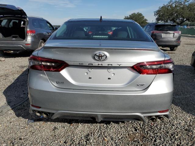  TOYOTA CAMRY 2023 Srebrny