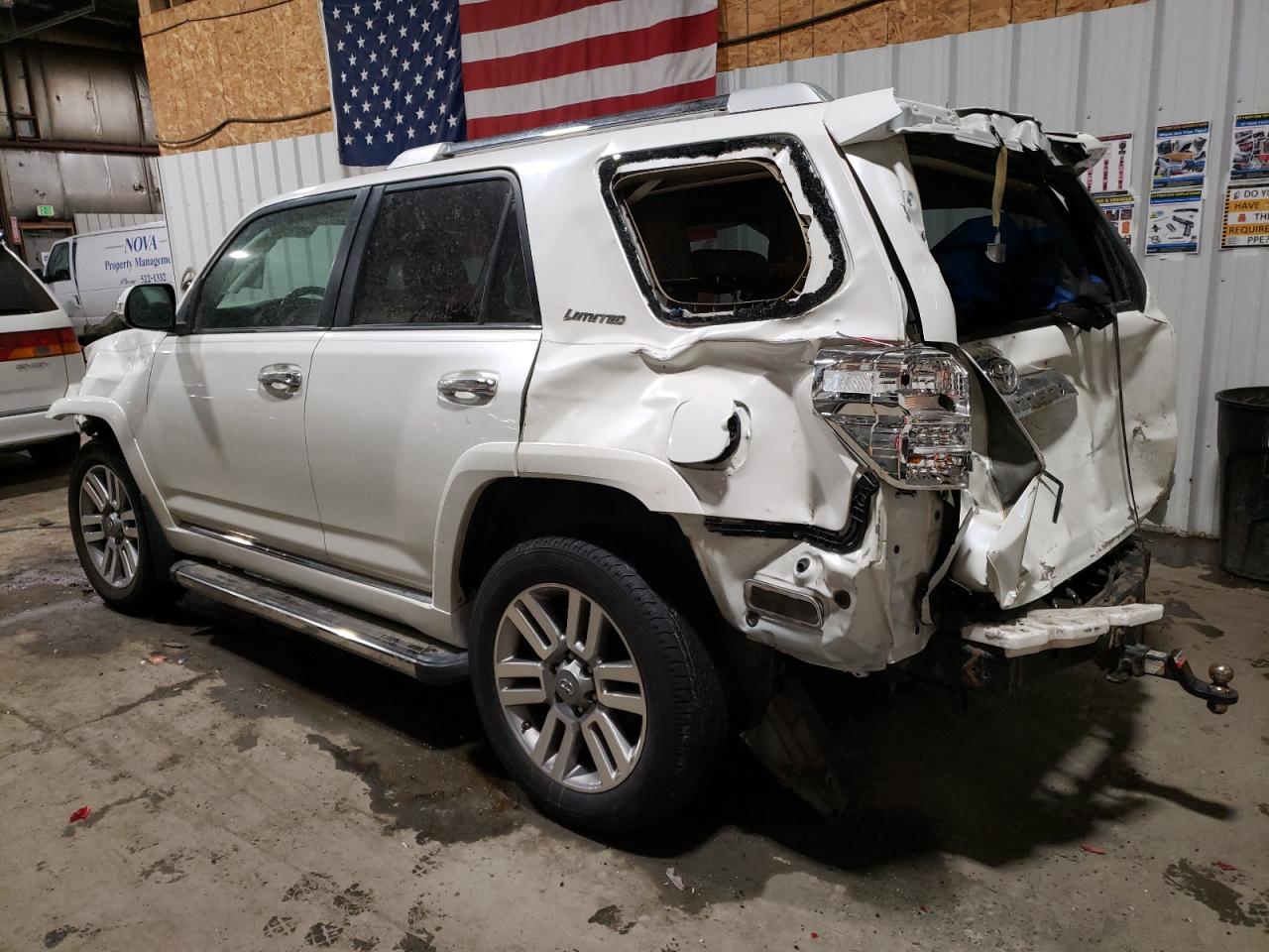 2011 Toyota 4Runner Sr5 VIN: JTEBU5JR3B5041828 Lot: 39184924