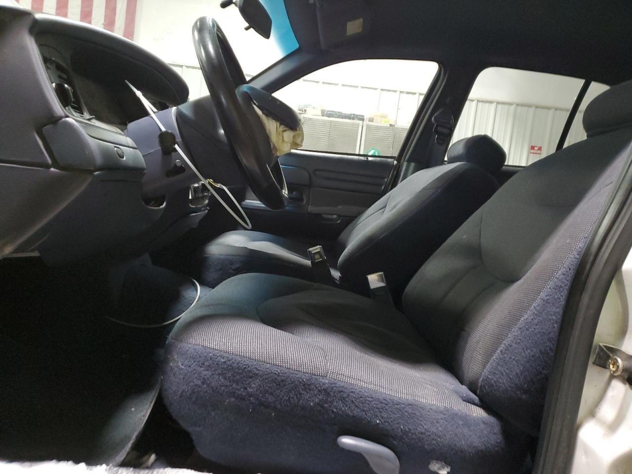 2000 Ford Crown Victoria Police Interceptor VIN: 2FAFP71WXYX157491 Lot: 38520384