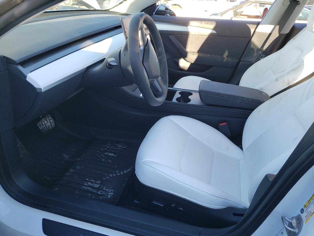 5YJ3E1EAXPF639701 2023 Tesla Model 3