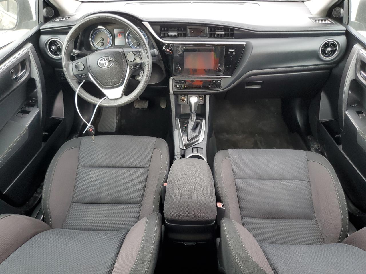 2T1BURHE8HC821897 2017 Toyota Corolla L