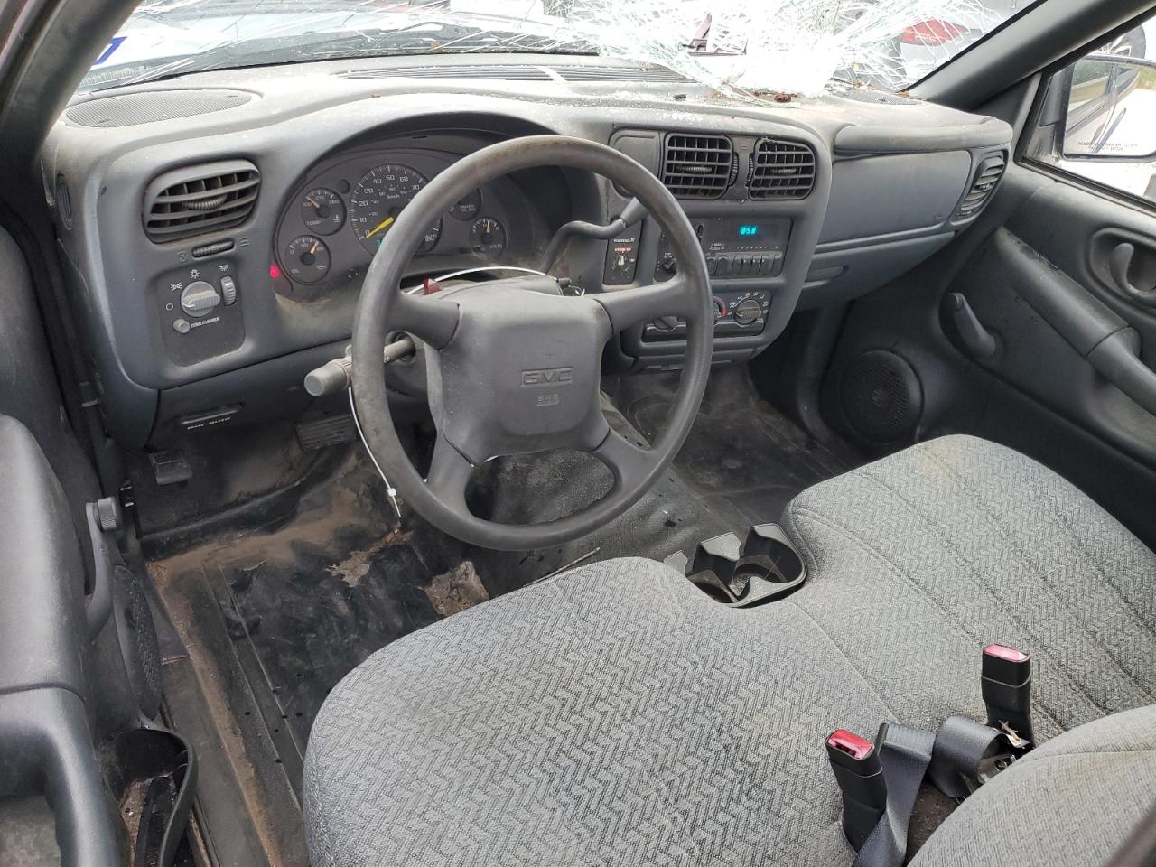 1999 GMC Sonoma VIN: 1GTCS1448XK505292 Lot: 38568394