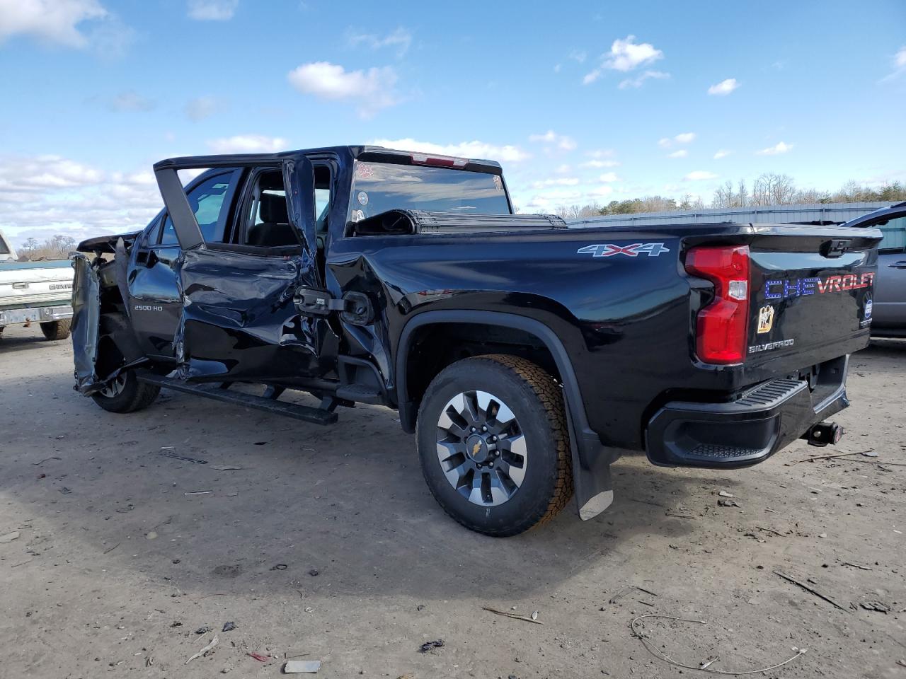 2021 Chevrolet Silverado - Image 2