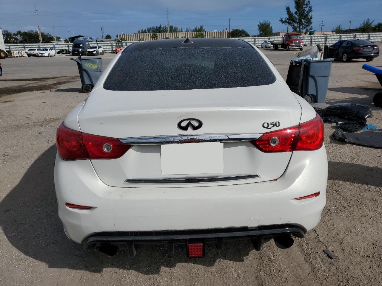 JN1BV7AP0EM686512 2014 Infiniti Q50 Base